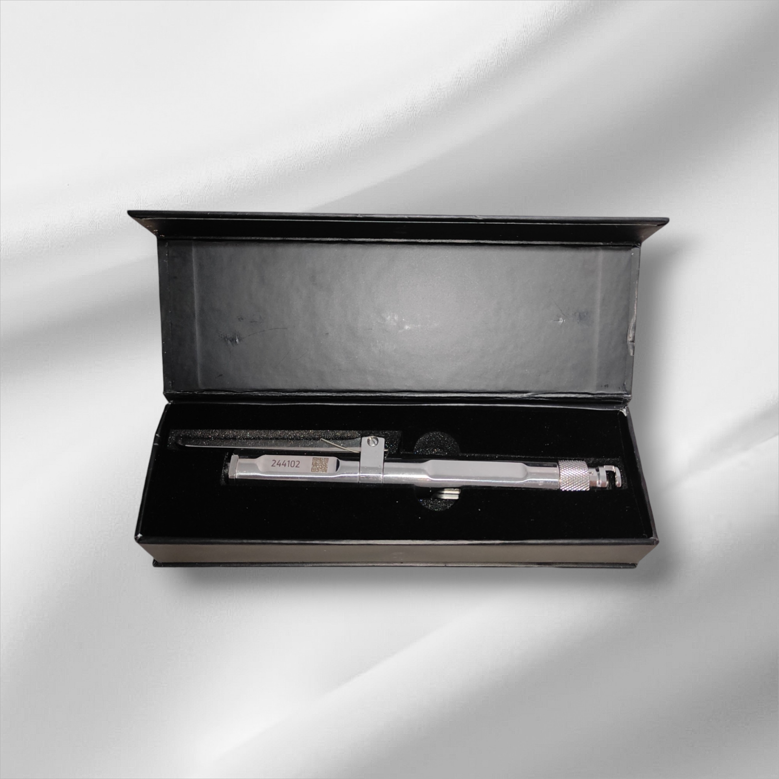 İğnesiz anestezi cihazı Dermojet Needle-free anesthesia device - Görsel 2